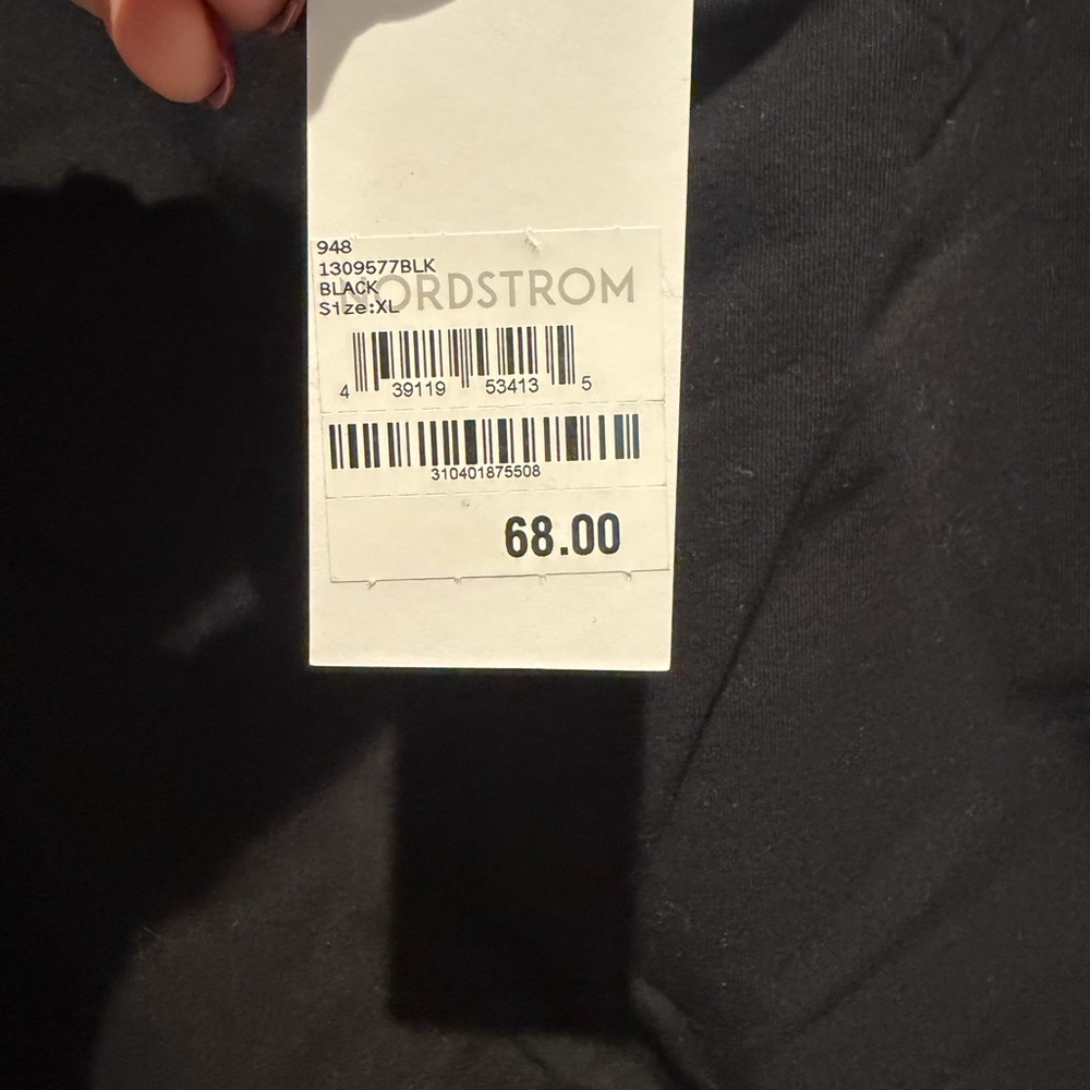 NWT Reformation Lindy Top - Black - Size XL - Picture 4 of 8